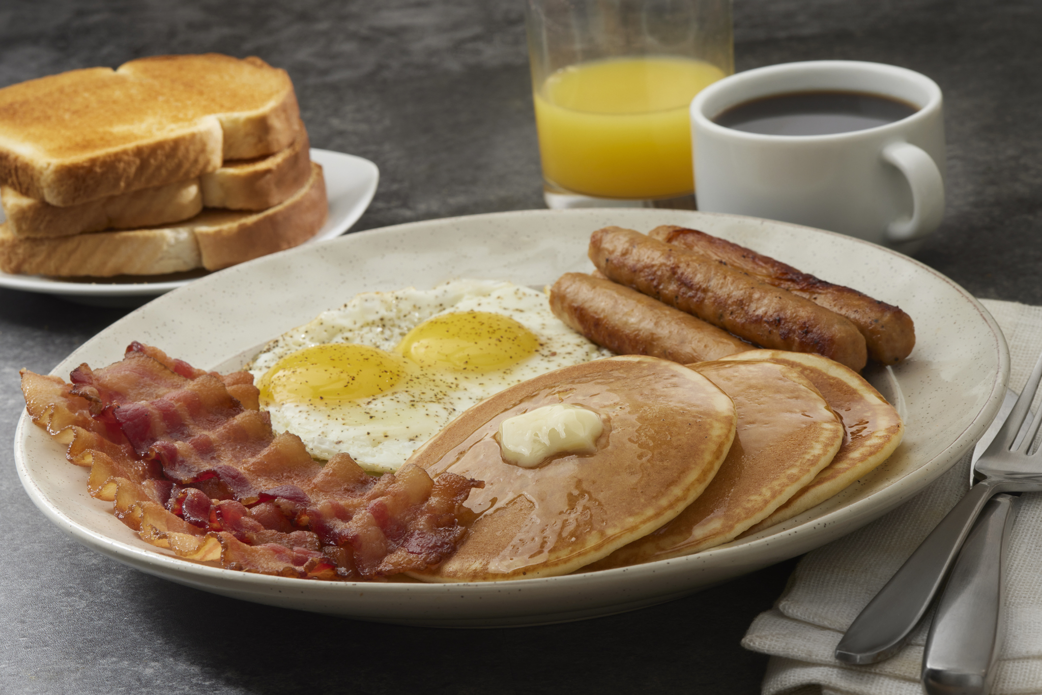 Top 5 Breakfast Restaurants in Myrtle Beach - Breakers Myrtle Beach Resort